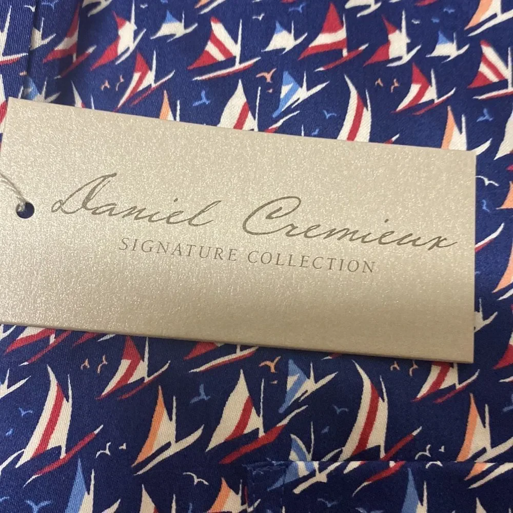 NWT Button Up Men’s Shirt with Sailboats - Picture 3 of 8
